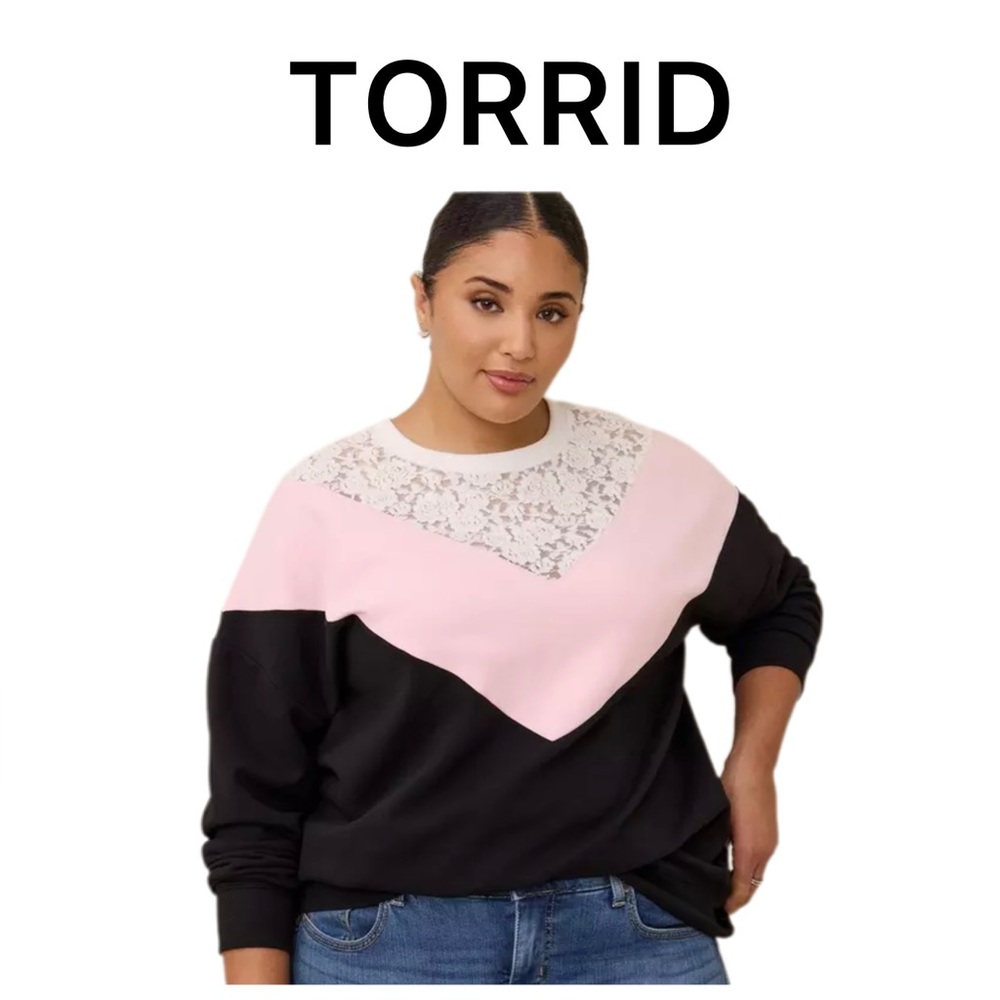 NWT TORRID Super Soft Fleece Chevron Lace Sweatshirt 3X